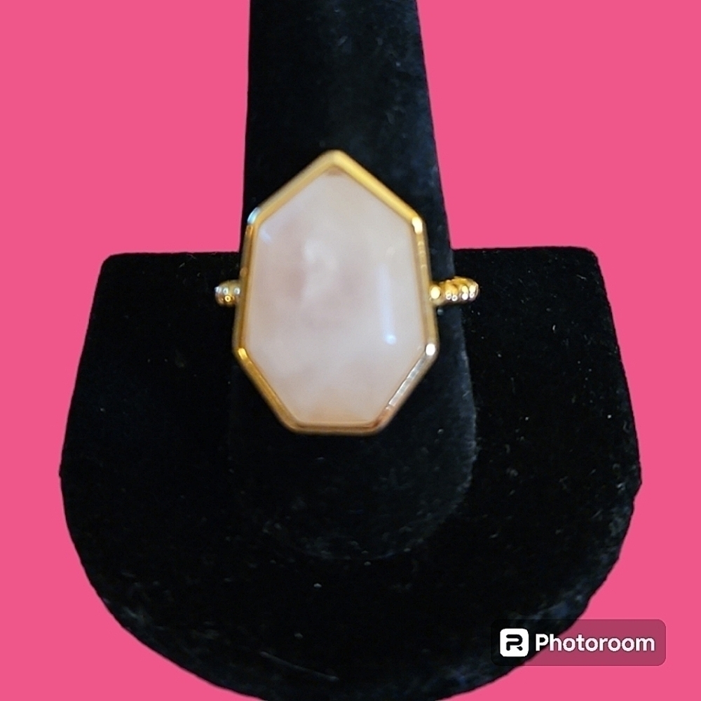 3/$30 AVON Rose Quartz Pink Hope Geometric Ring NWOT